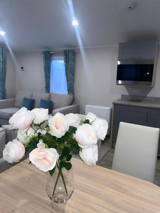 Brand New Modern Holiday Home - Haven The Orchards Holiday Park Saint Osyth Eksteriør bilde